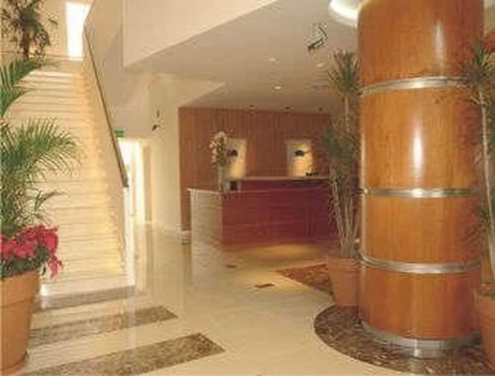 Howard Johnson Villa Maria Hotel Y Casino Interior foto