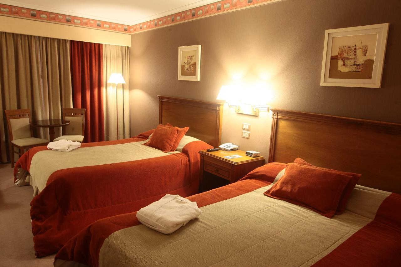 Howard Johnson Villa Maria Hotel Y Casino Bagian luar foto