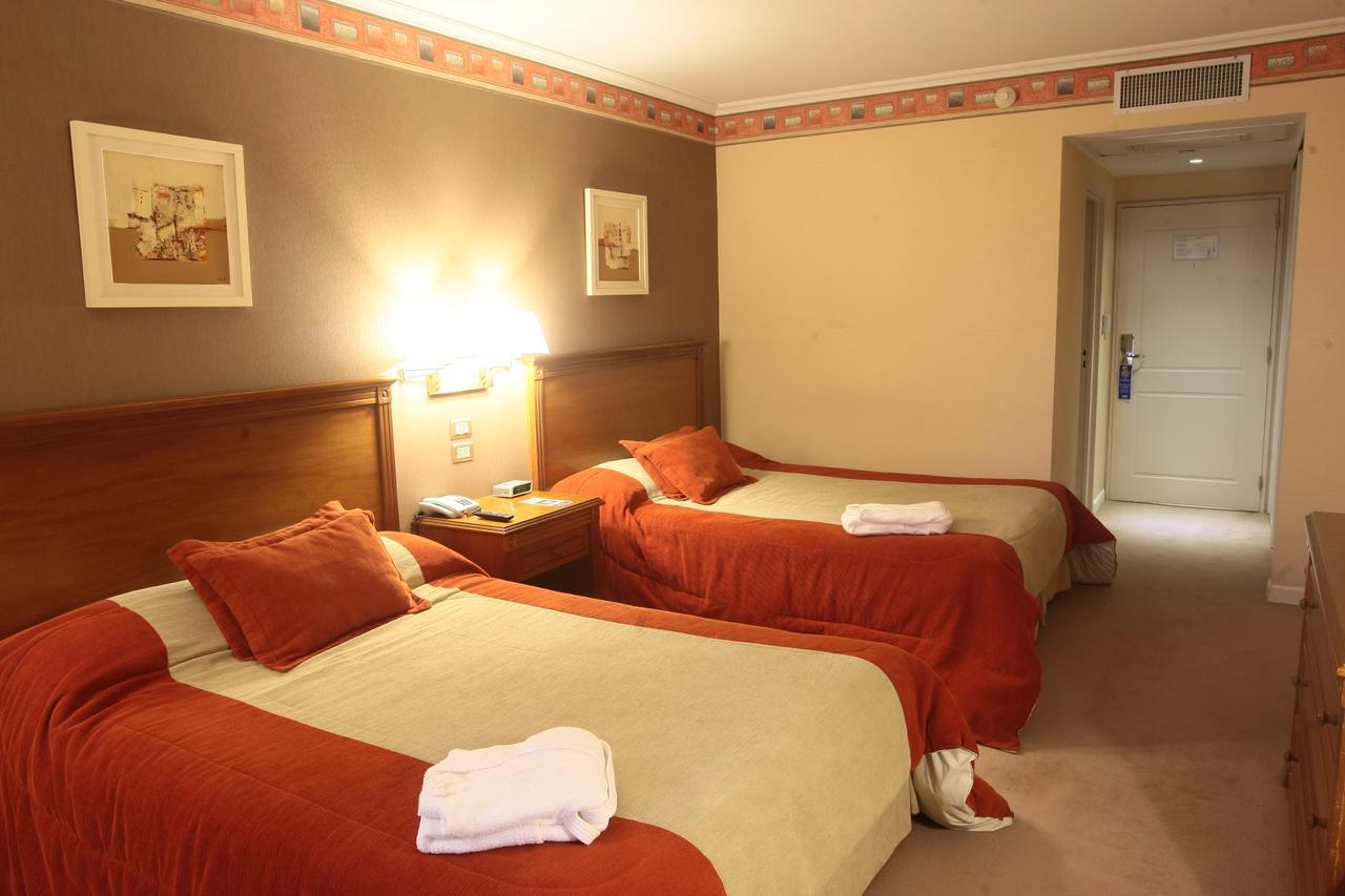 Howard Johnson Villa Maria Hotel Y Casino Bagian luar foto